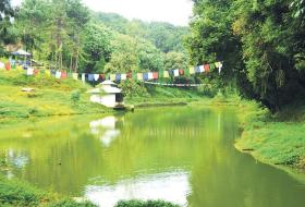 गर्मी बढेसँगै शुक्लाफाँटामा सुक्न थाले ताल